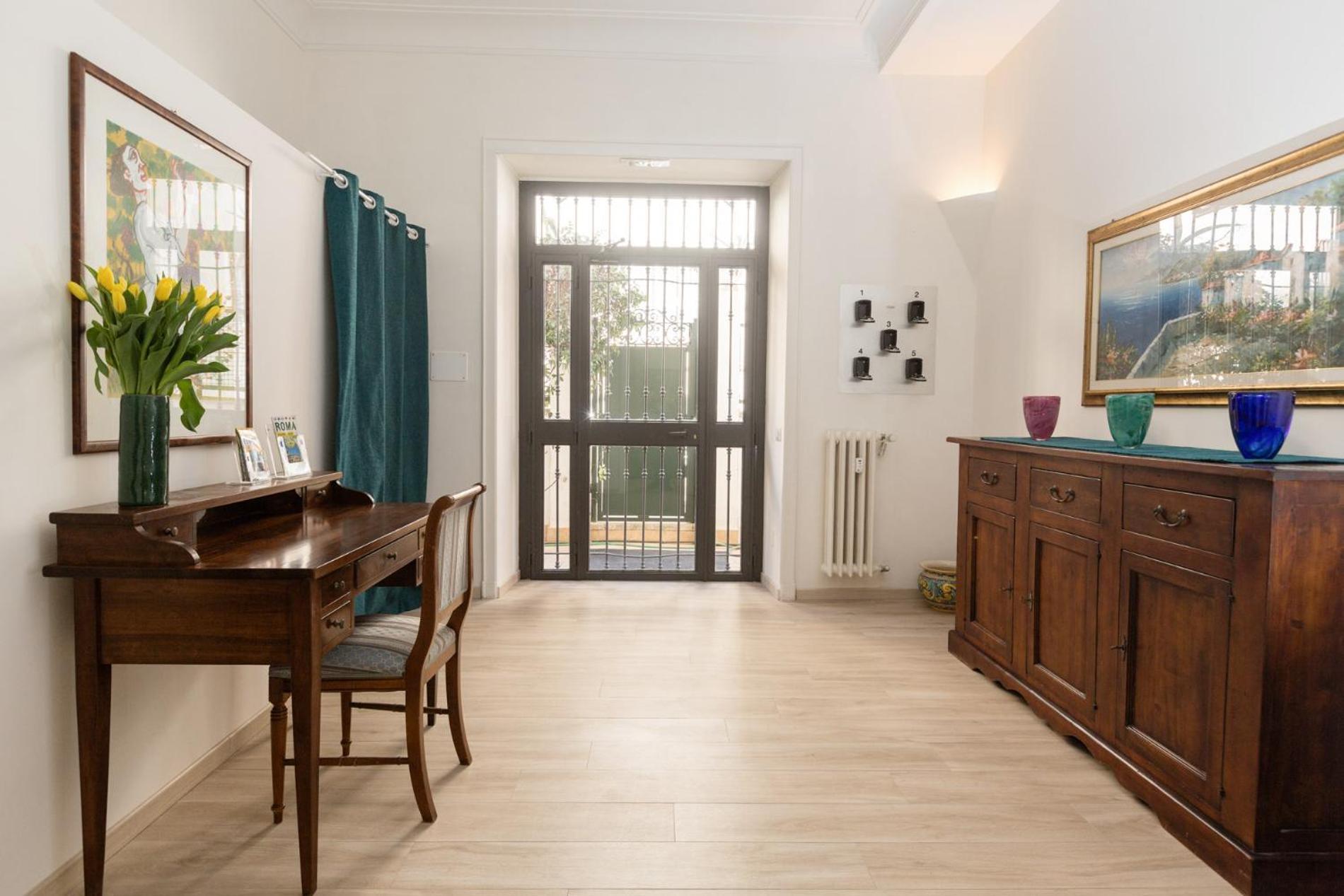 Bea'S Guesthouse Roma Ngoại thất bức ảnh